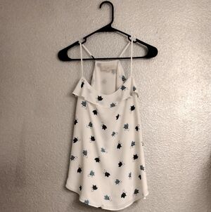 The Loft Halter Top With Ruffled Neck   Line Size S